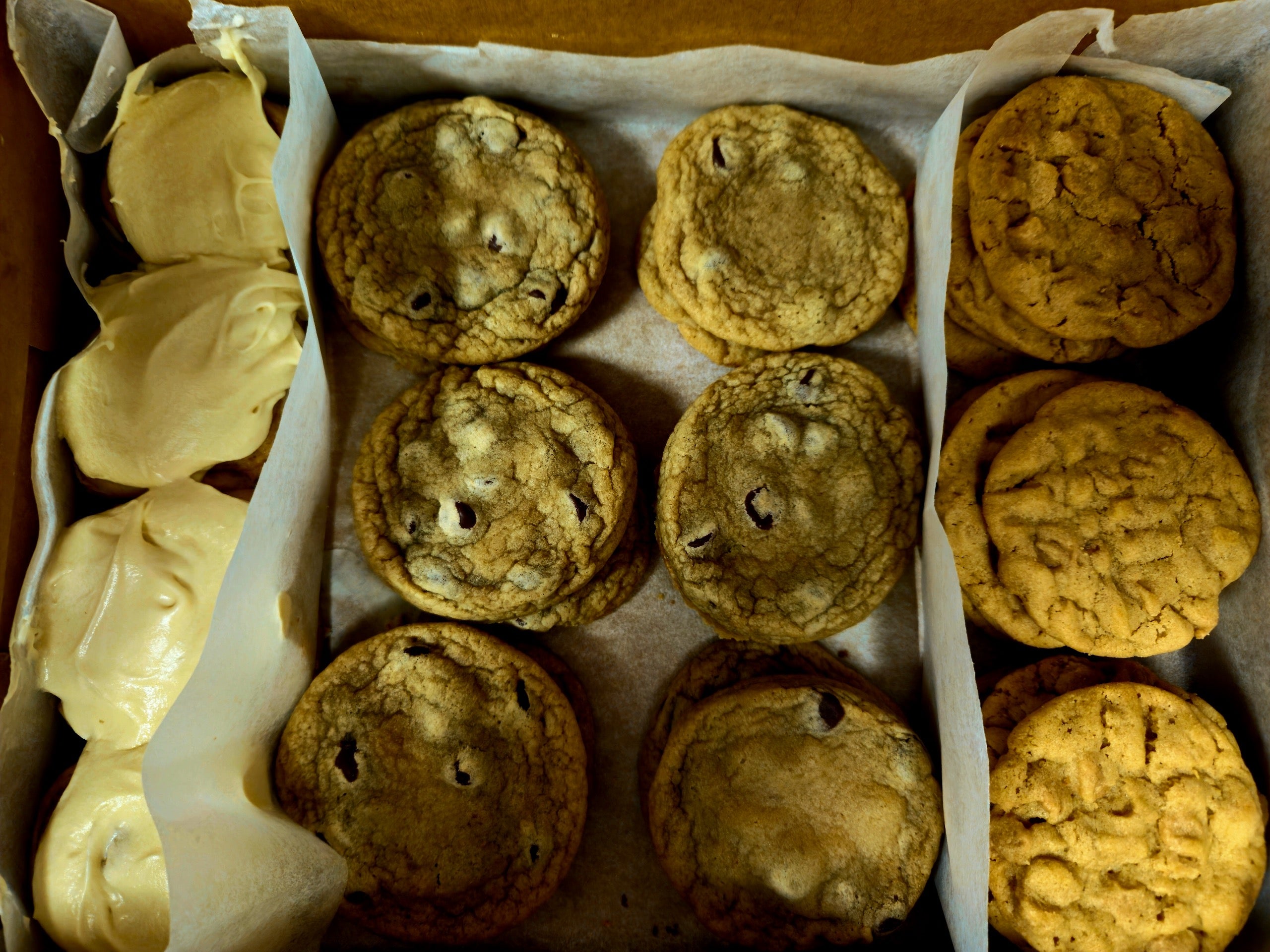 ✨Variety Treat Box✨