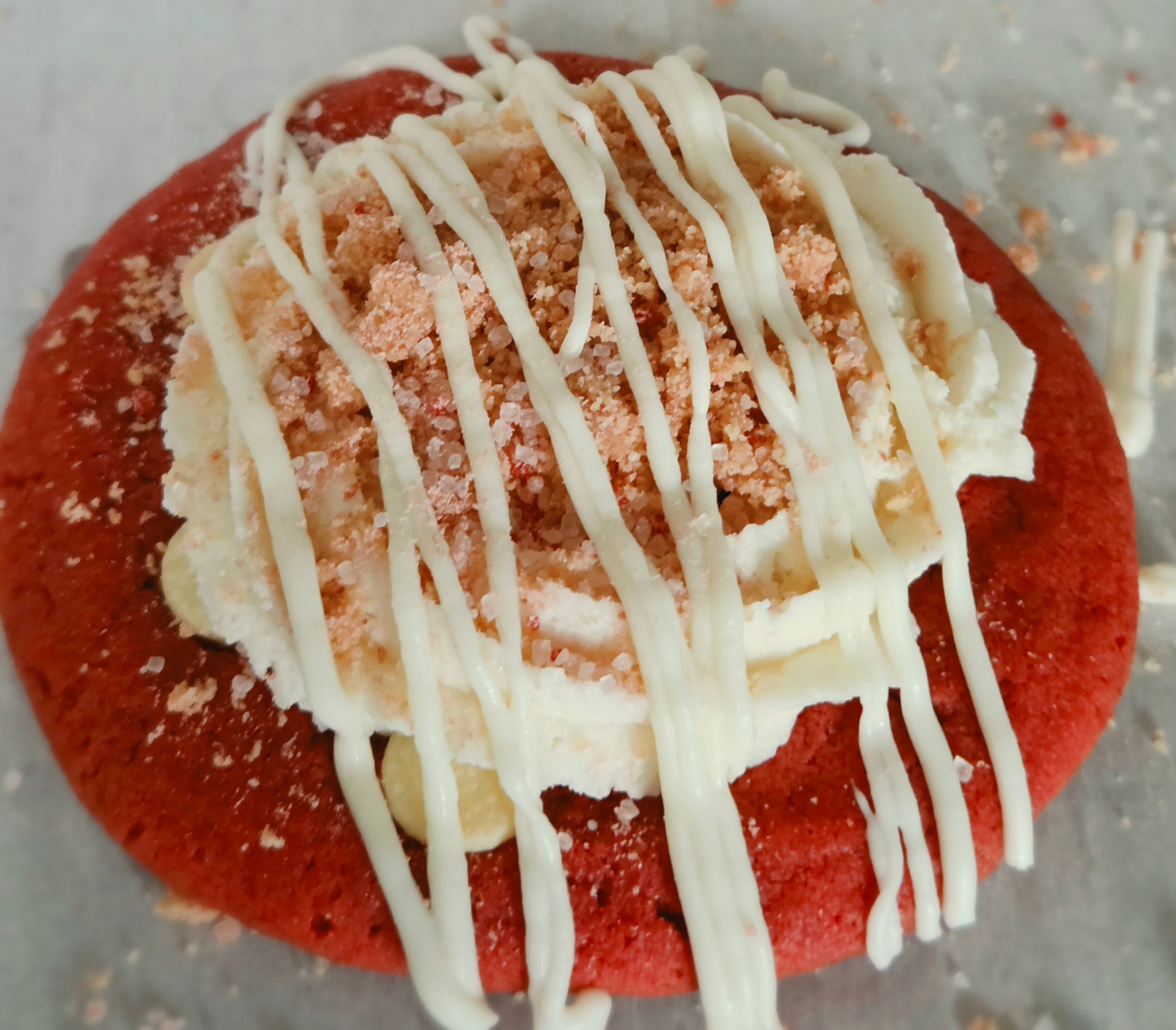 Vanilla Kissed Strawberry Crumble Cookie